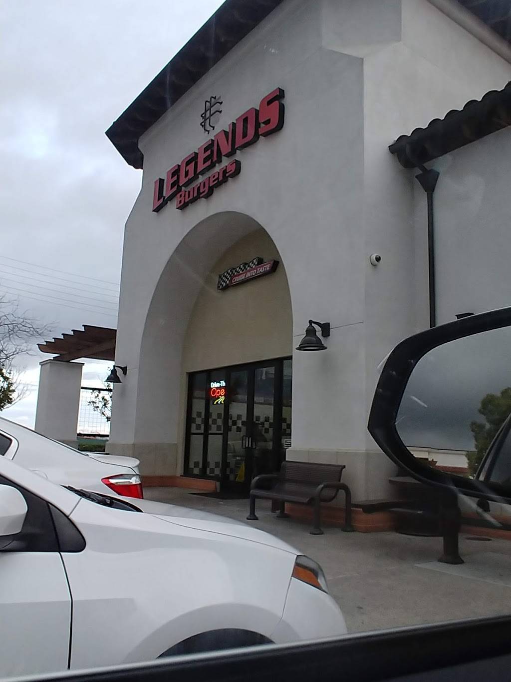 Legends Burgers | restaurant | 2420 W Arrow Rte # 1D, Upland, CA 91786, USA | 9094459400 OR +1 909-445-9400