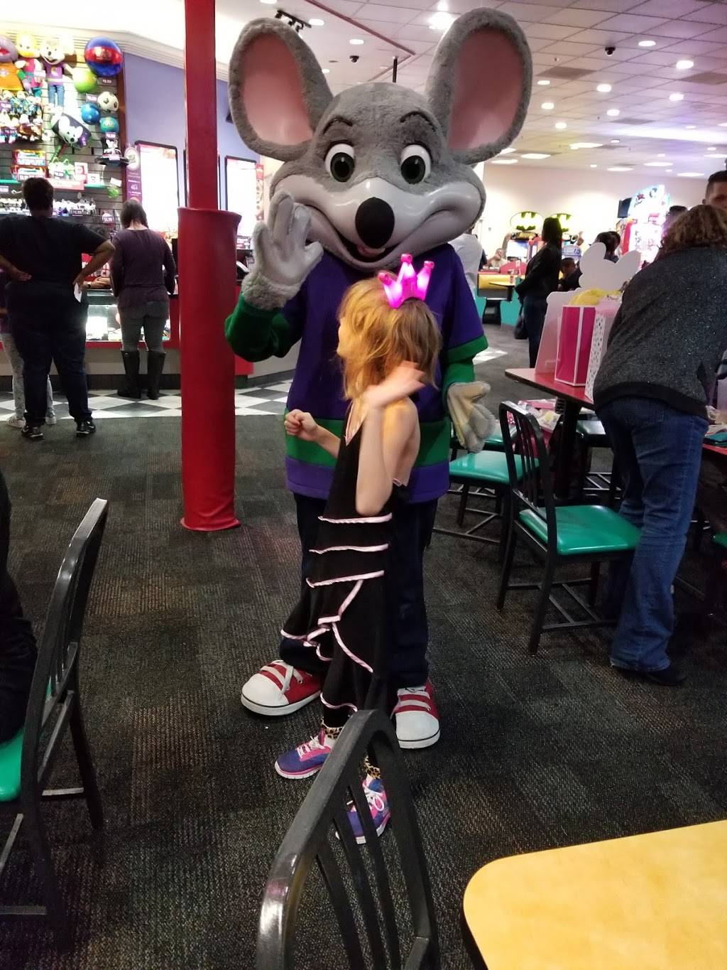 Chuck E. Cheeses | restaurant | 2402 S Stemmons Fwy, Lewisville, TX 75067, USA | 9723156260 OR +1 972-315-6260