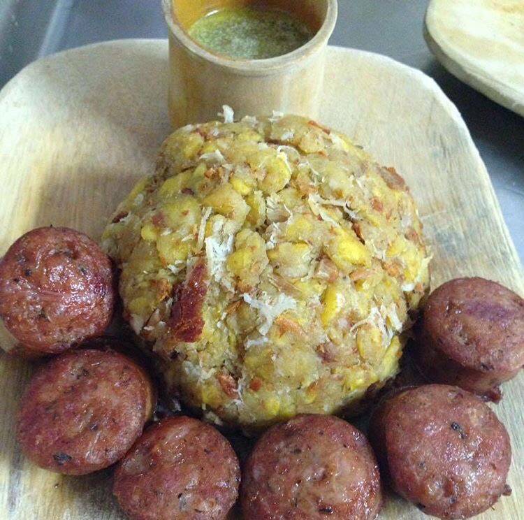 La Parada Latina | restaurant | 2177 PA-611, Swiftwater, PA 18370, USA | 5702438282 OR +1 570-243-8282