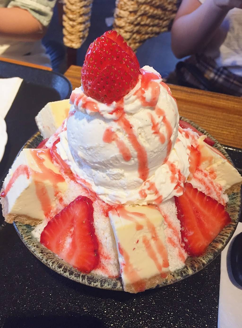 Cafe Clover | bakery | 1333 W Cheltenham Ave #104, Elkins Park, PA 19027, USA | 2156353071 OR +1 215-635-3071