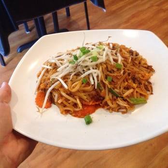 Thai Valley | restaurant | 21032 Devonshire St #107, Chatsworth, CA 91311, USA | 8183418370 OR +1 818-341-8370