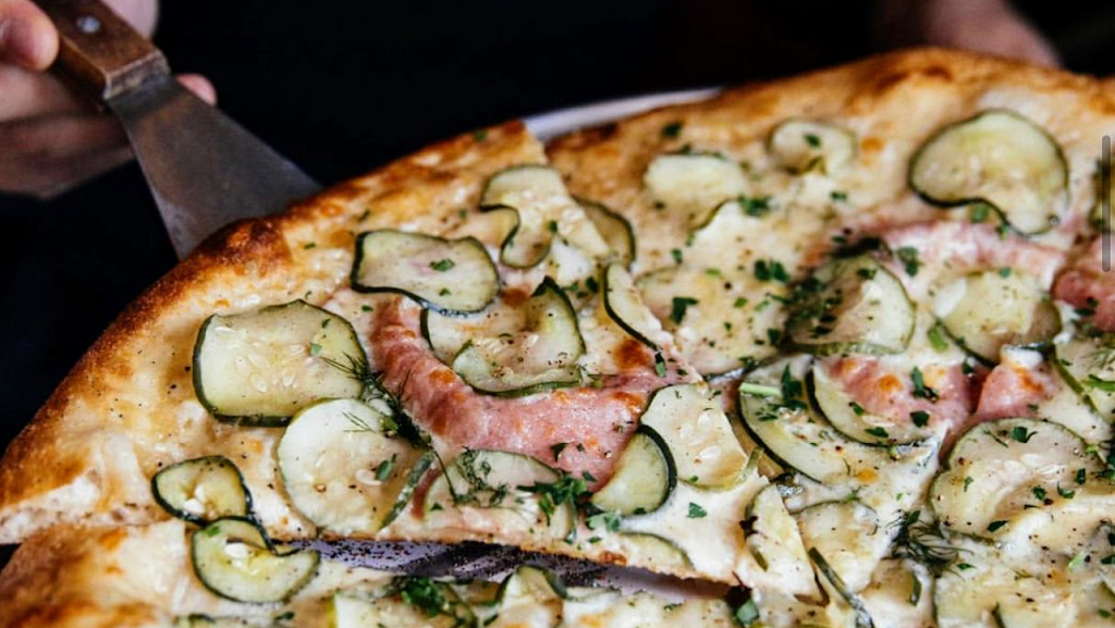 Bobs Pizza | restaurant | 1512 N LaSalle Dr, Chicago, IL 60610, USA | 3128698006 OR +1 312-869-8006