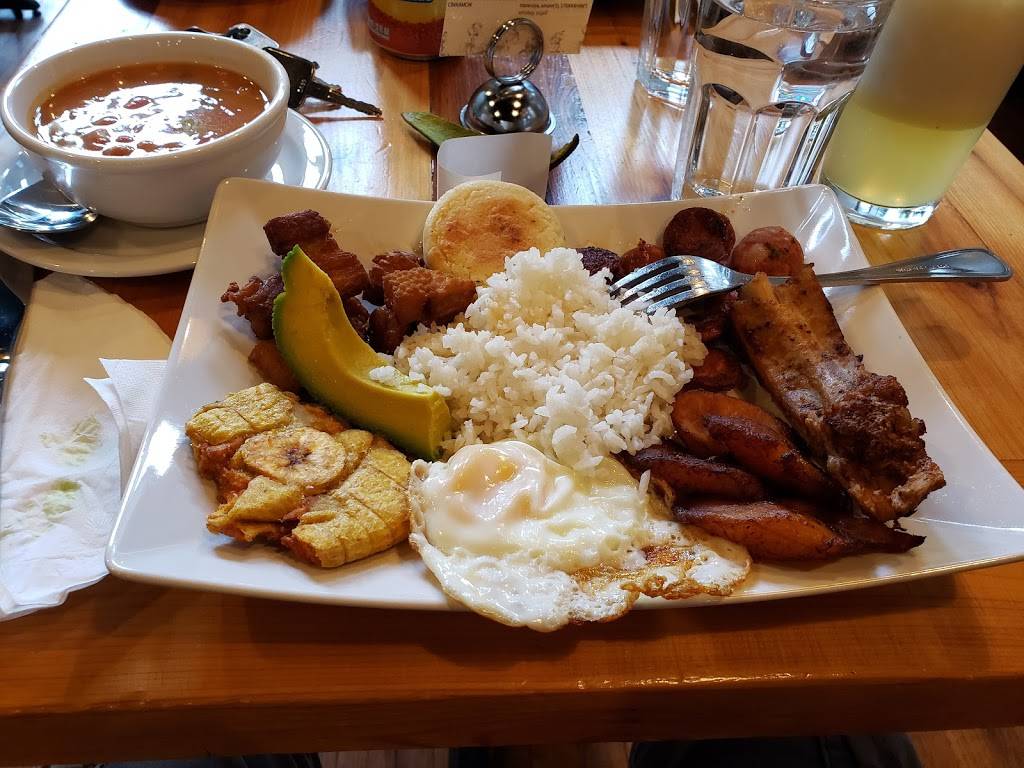 La Chiva Colombian Cuisine | restaurant | 1417 S Broadway, Denver, CO 80210, USA | 7203899847 OR +1 720-389-9847