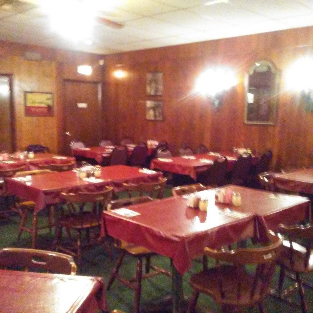 De Rienzos Italian Foods | restaurant | 387 S Broadway Ave, Salem, OH 44460, USA | 3303379812 OR +1 330-337-9812