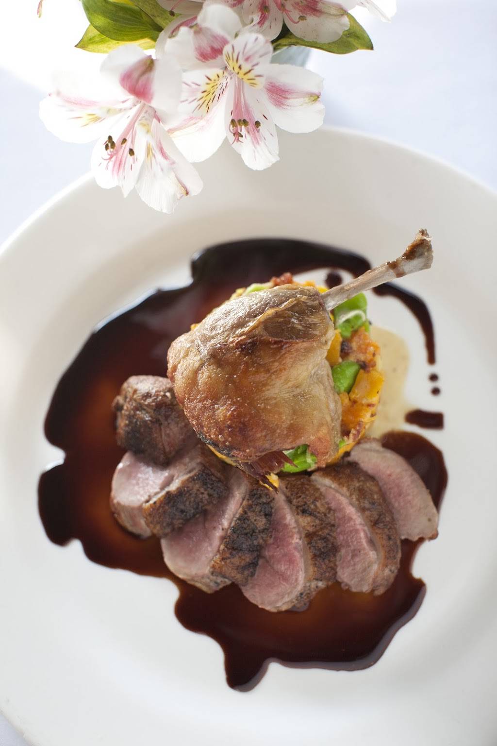 bouchon Santa Barbara | restaurant | 9 W Victoria St, Santa Barbara, CA 93101, USA | 8057301160 OR +1 805-730-1160