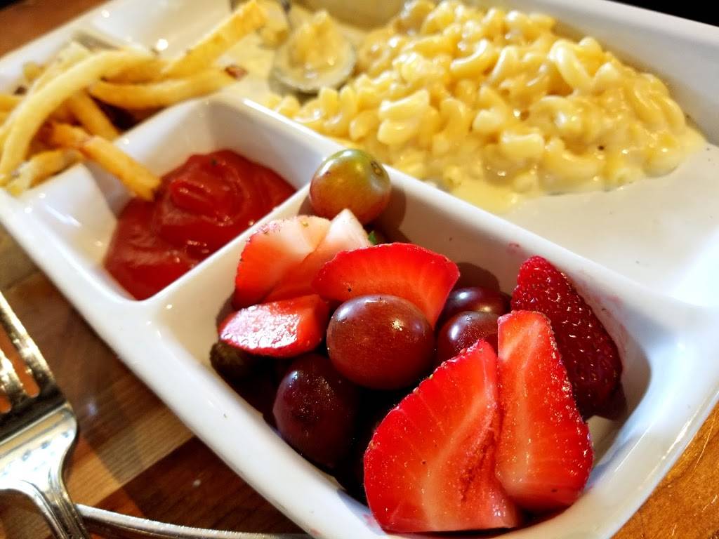 Chelseas Kitchen | restaurant | 5040 N 40th St, Phoenix, AZ 85018, USA | 6029572555 OR +1 602-957-2555