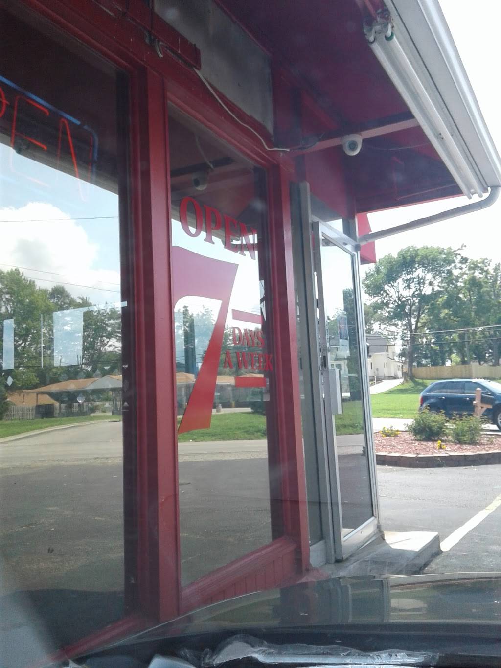 Cathay Express | restaurant | 15411 US-24, Independence, MO 64050, USA | 8162542005 OR +1 816-254-2005