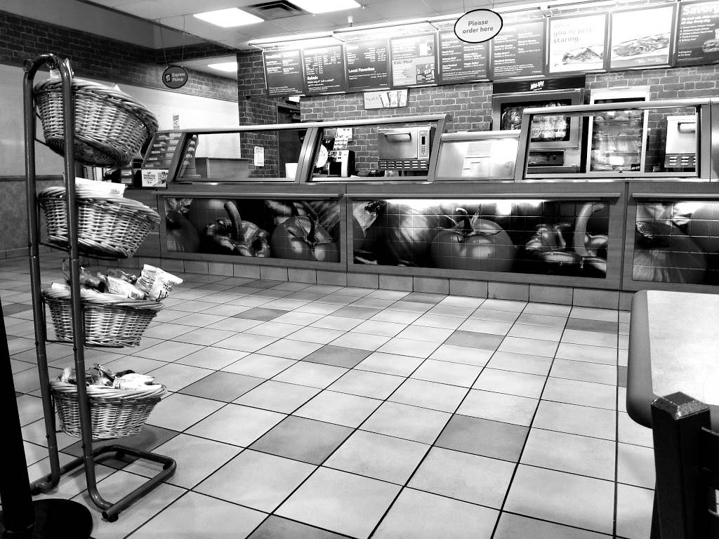 Subway Restaurants | restaurant | 14500 Trinity Blvd Ste 16, Fort Worth, TX 76155, USA | 8175719992 OR +1 817-571-9992