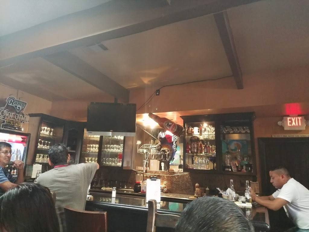 Garnachas & Beer | restaurant | 8755 Parthenia Pl, North Hills, CA 91343, USA | 8188910100 OR +1 818-891-0100