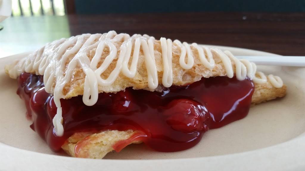 Angus McCurdys | restaurant | 38561 Oak Glen Rd, Yucaipa, CA 92399, USA | 9097972555 OR +1 909-797-2555