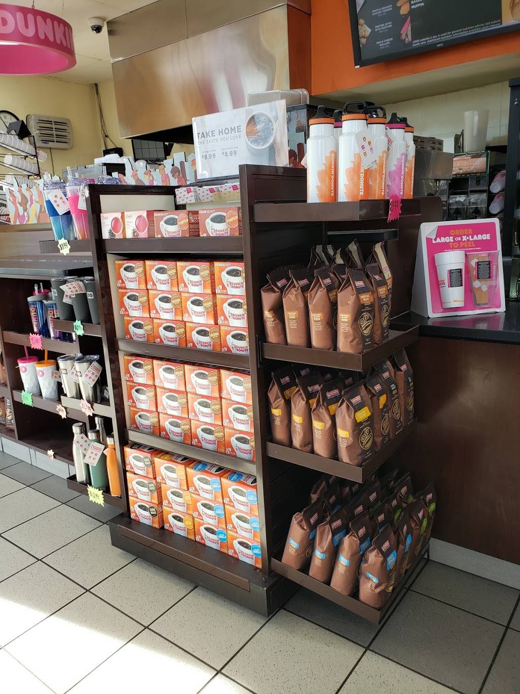 Dunkin Donuts | cafe | 6408 95th St, Chicago Ridge, IL 60415, USA | 7085998633 OR +1 708-599-8633