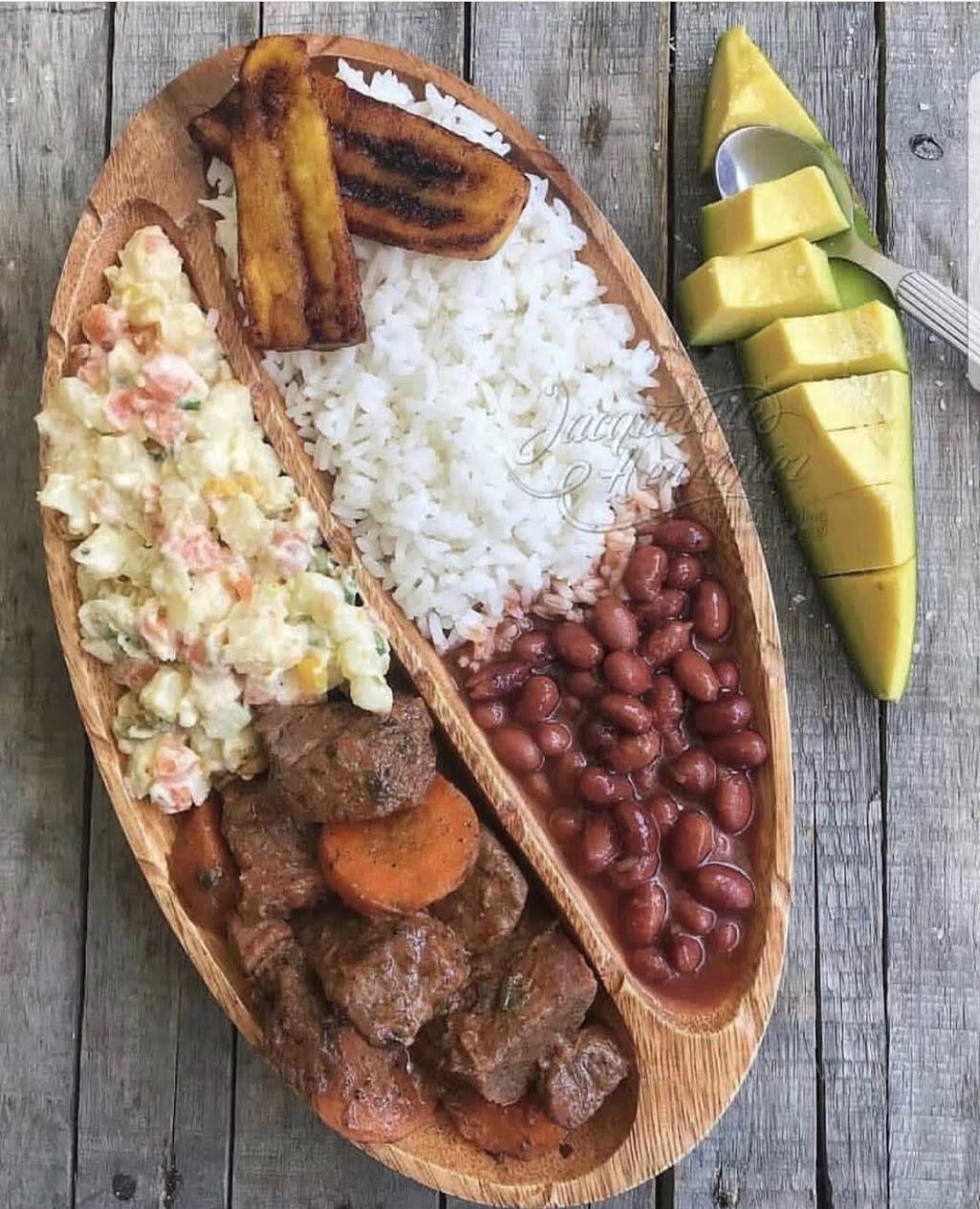 Applebees Grill + Bar | restaurant | 1009 Bichara Blvd, The Villages, FL 32159, USA | 3527530000 OR +1 352-753-0000