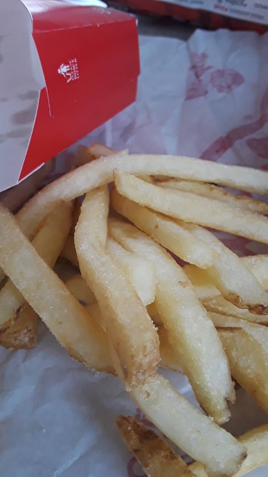 Wendys | restaurant | 3250 Dale Rd, Modesto, CA 95356, USA | 2095236884 OR +1 209-523-6884