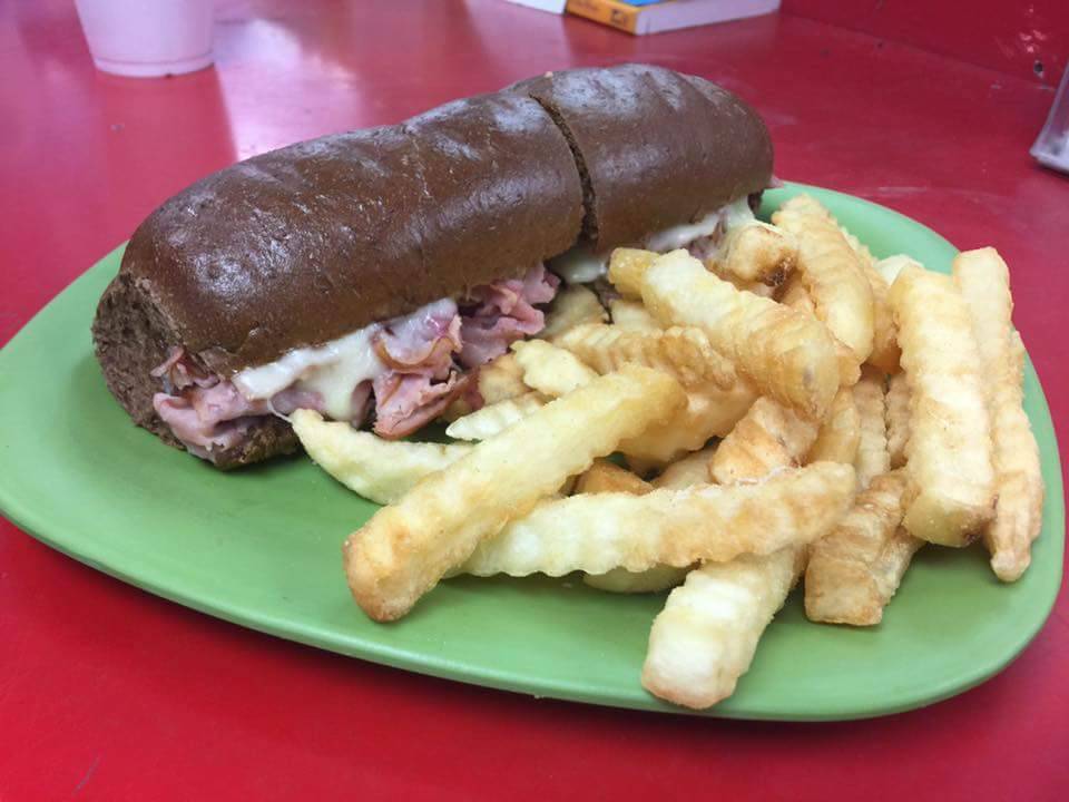 Aladdins Time Out Deli | restaurant | 1428 N Central St, Knoxville, TN 37917, USA | 8656738145 OR +1 865-673-8145