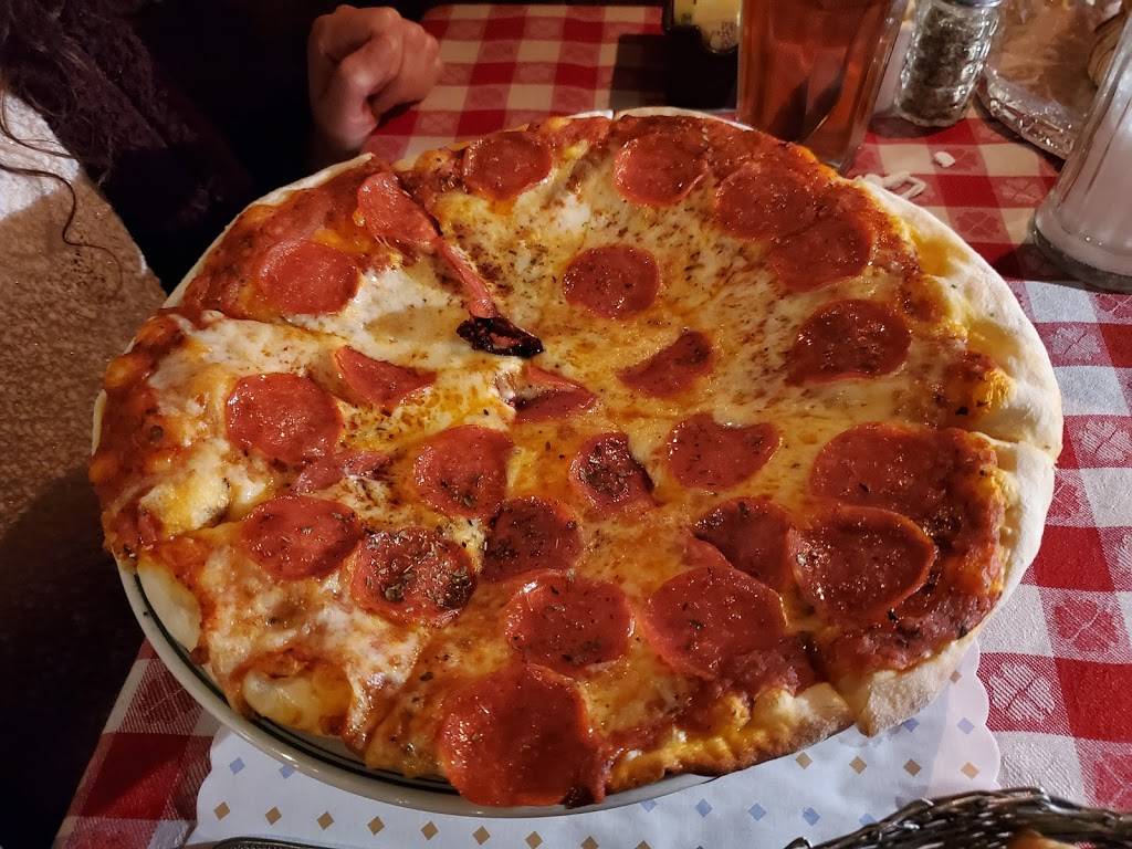 Sorrento Italian Restaurant | restaurant | 5325 Dyer St, El Paso, TX 79904, USA | 9155653937 OR +1 915-565-3937