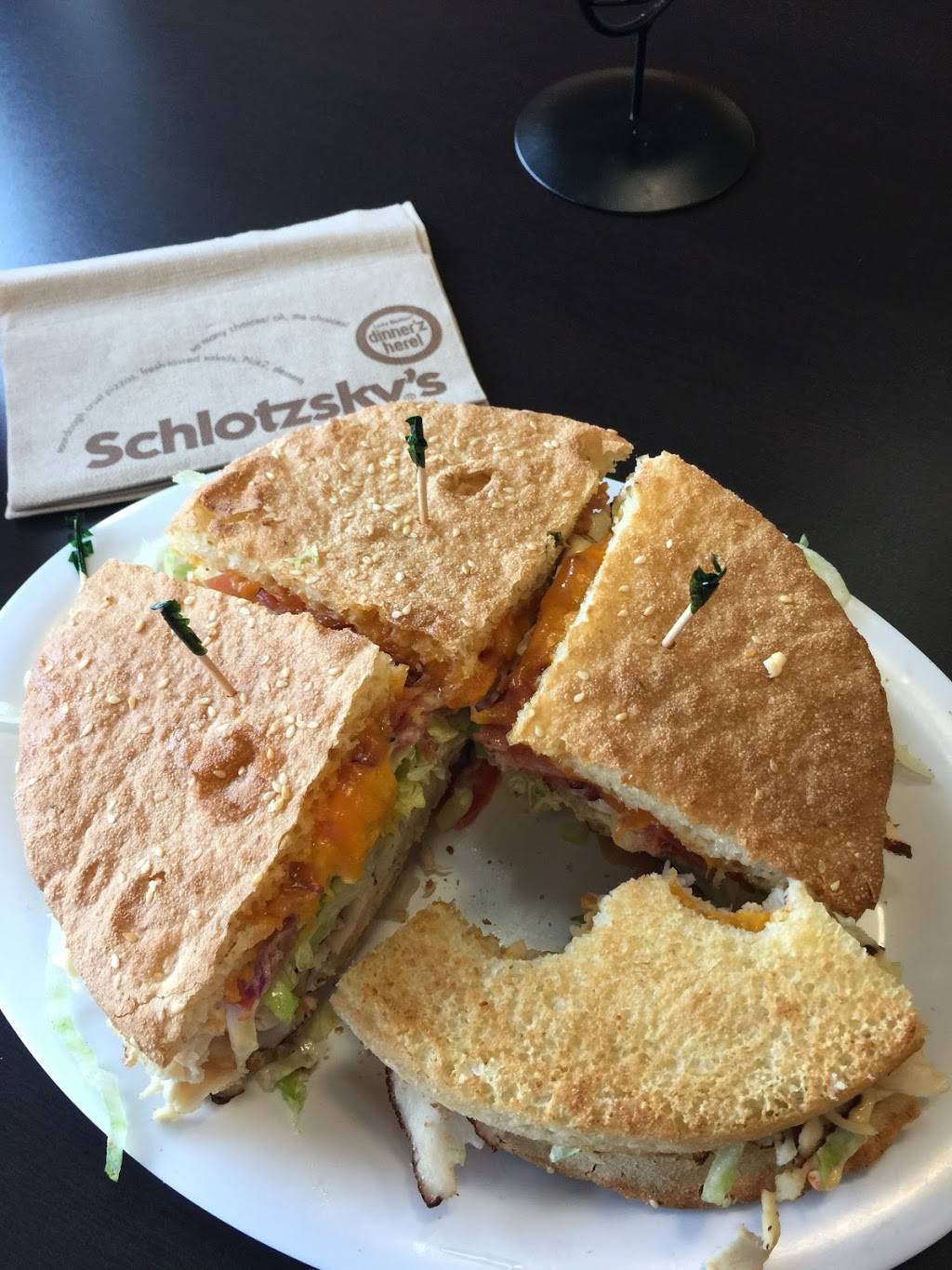 Schlotzskys | bakery | 1530 N Loop 1604 E, San Antonio, TX 78232, USA | 2104944217 OR +1 210-494-4217