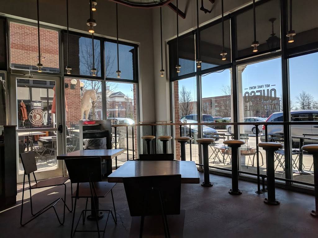 Chipotle Mexican Grill | restaurant | 4034 Townsfair Way # J-102, Columbus, OH 43219, USA | 6143378044 OR +1 614-337-8044