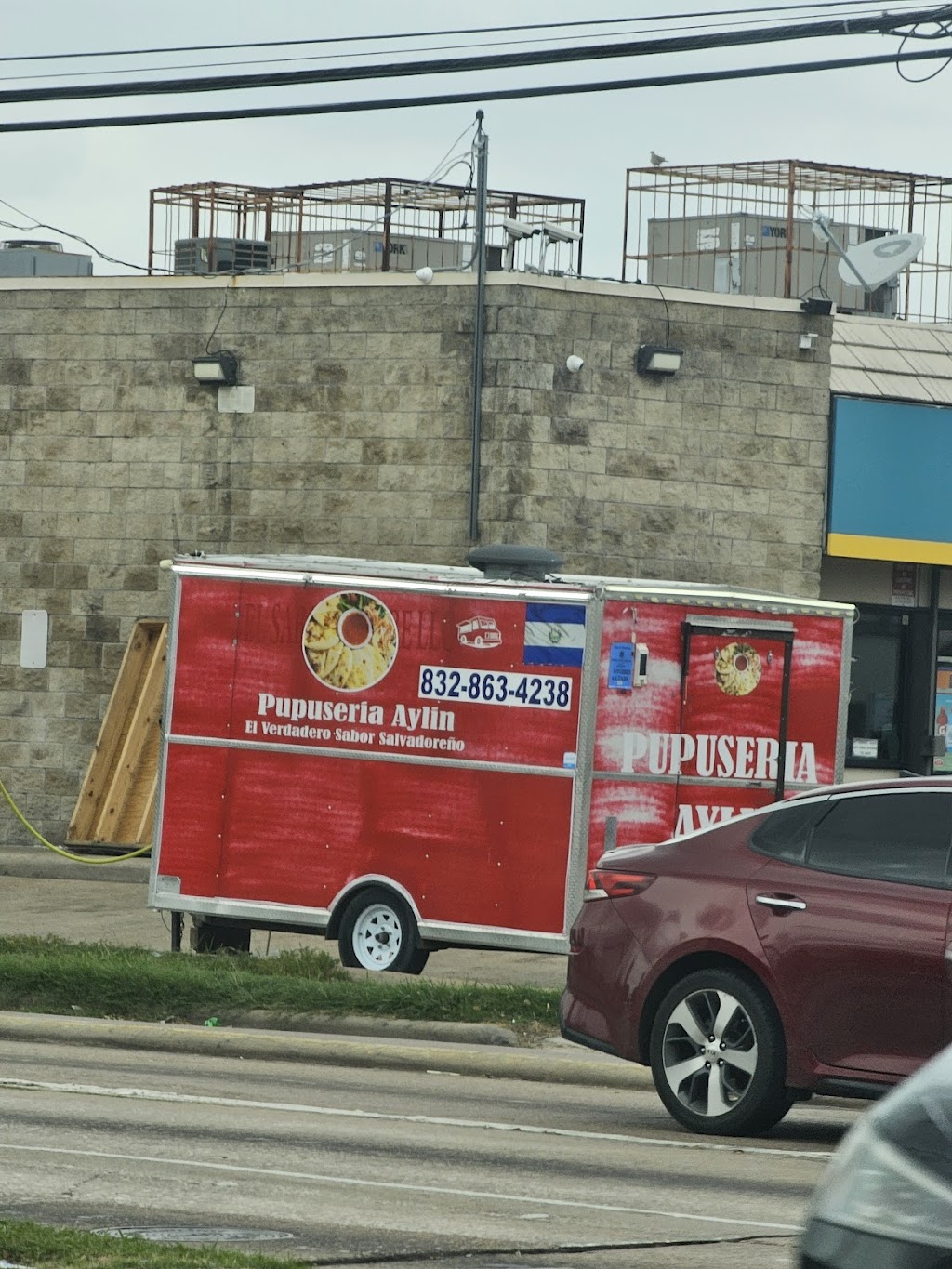 Pupusa Aylin | restaurant | Antoine Dr, Houston, TX 77091, USA | 8328634238 OR +1 832-863-4238