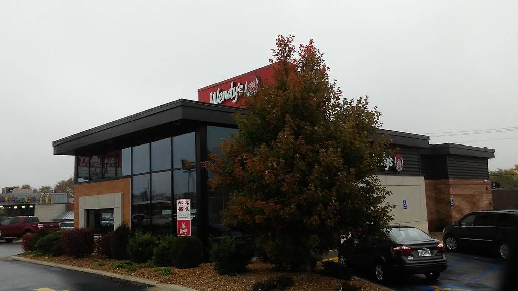 Wendys | restaurant | 860 S Jefferson Ave, Lebanon, MO 65536, USA | 4175882992 OR +1 417-588-2992