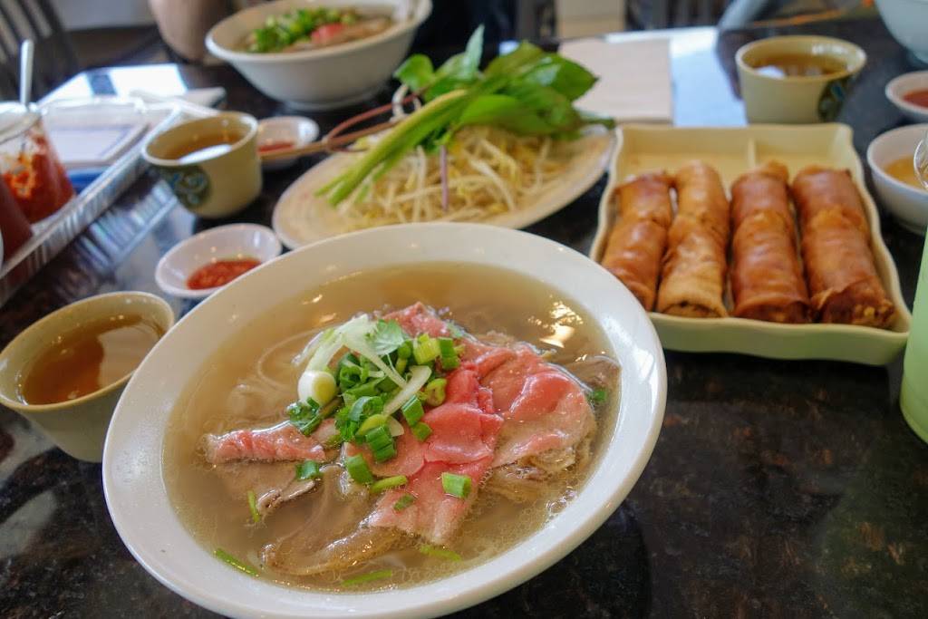 Mi Pho Song Vu | restaurant | 2109 Jane St, North York, ON M3M 1A2, Canada | 4166140149 OR +1 416-614-0149