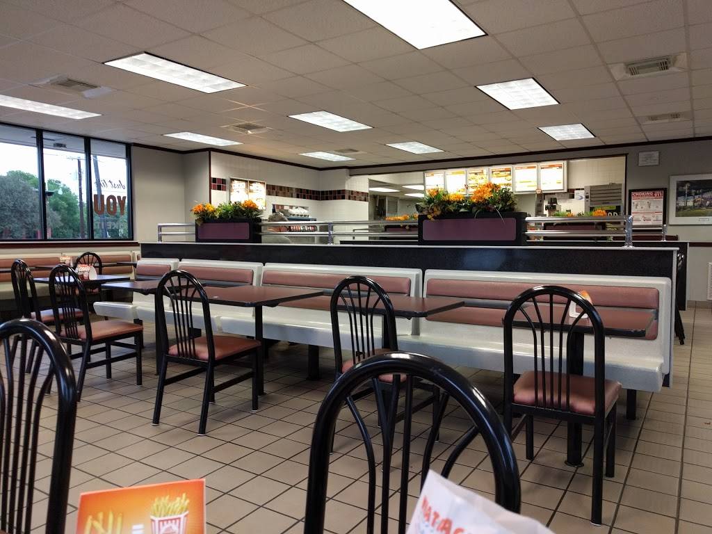 Whataburger | restaurant | 3130 Broadway St, San Antonio, TX 78209, USA | 2108222568 OR +1 210-822-2568