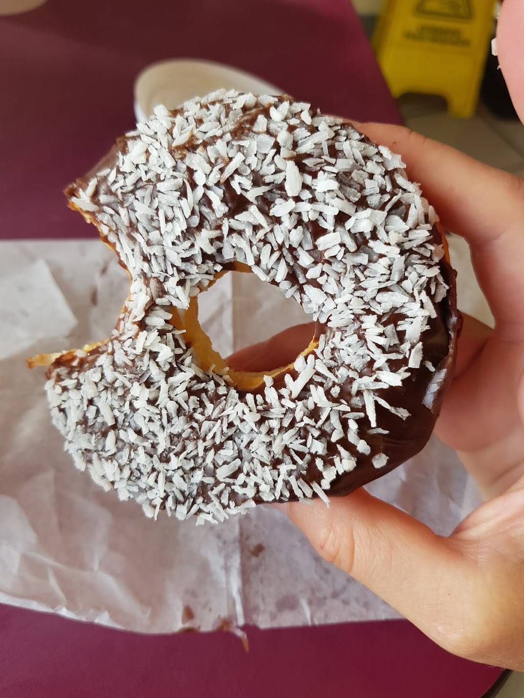 Dunkin | bakery | 5128 Biscayne Blvd, Miami, FL 33137, USA | 3054792695 OR +1 305-479-2695