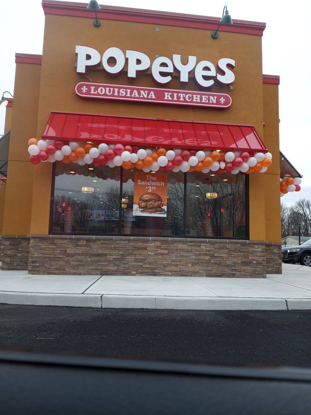 Popeyes Louisiana Kitchen | restaurant | 1228 NJ-36, Hazlet, NJ 07730, USA | 6098373339 OR +1 609-837-3339
