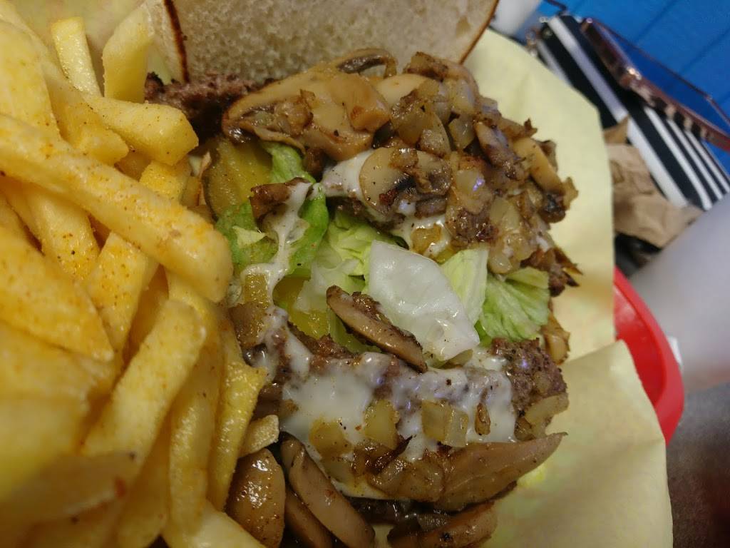 Hav-R Charburger | restaurant | 606 S Clark Rd, Duncanville, TX 75137, USA | 9722963663 OR +1 972-296-3663