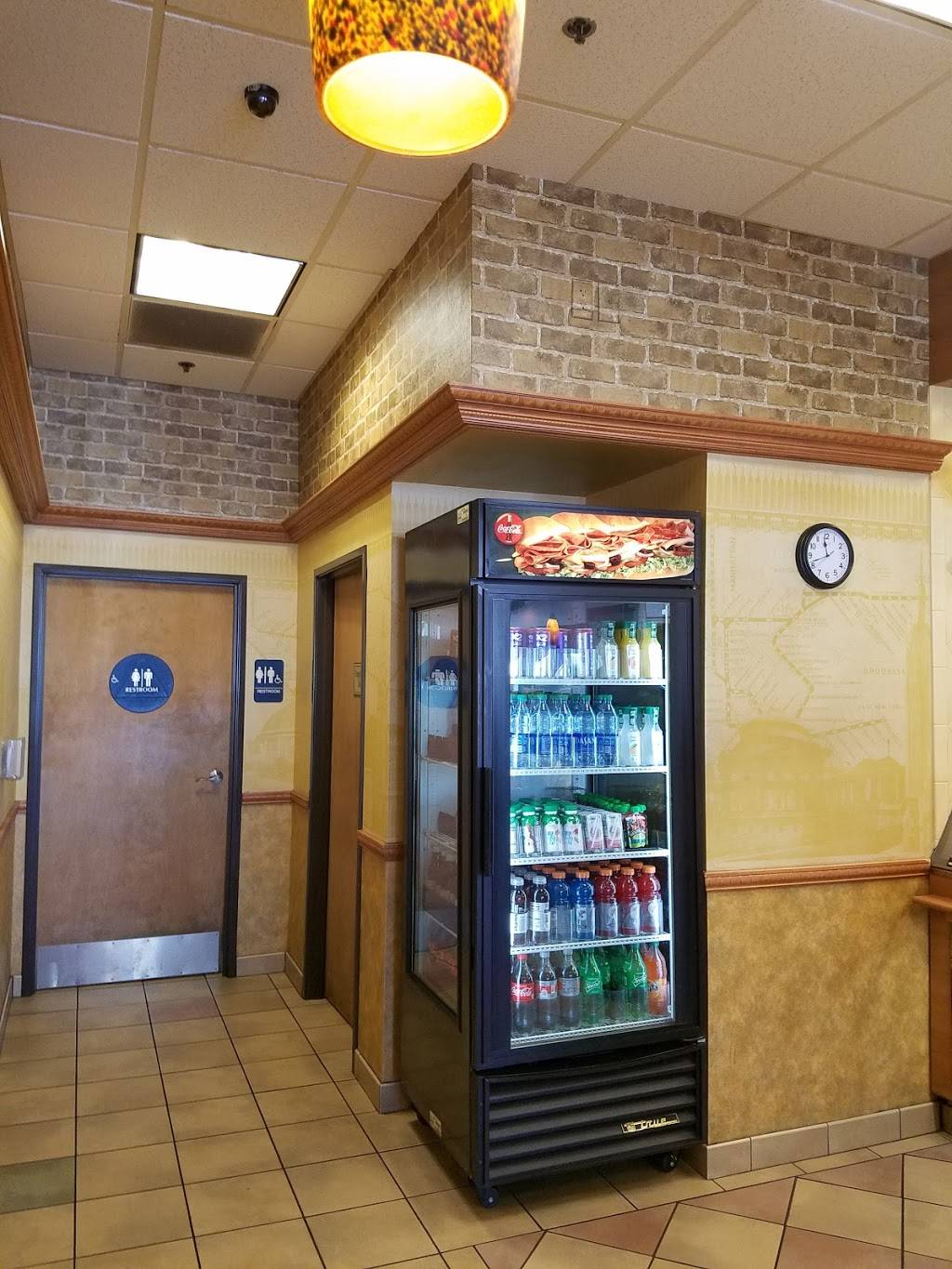 Subway | meal takeaway | 560 E Betteravia Rd Suite C, Santa Maria, CA 93455, USA | 8053477301 OR +1 805-347-7301