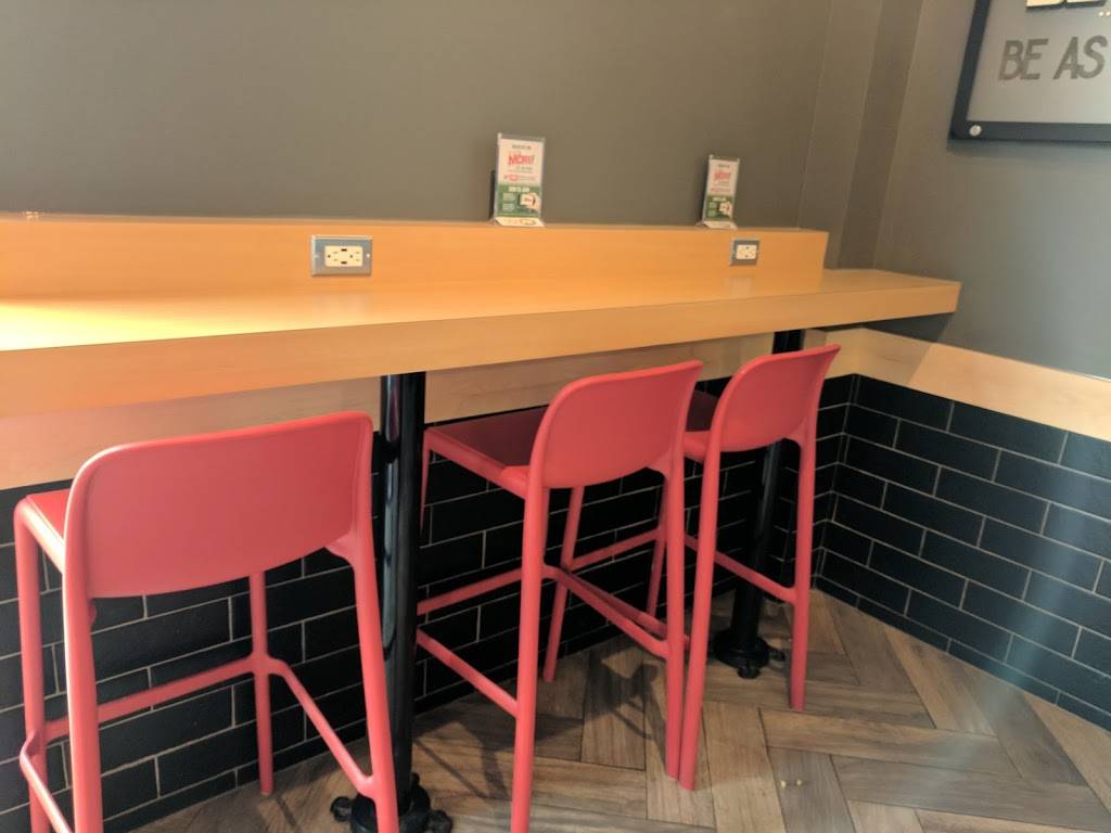 Pita Pit | restaurant | 999 Lansdowne St #7, Peterborough, ON K9J 1Z9, Canada | 7057437482 OR +1 705-743-7482