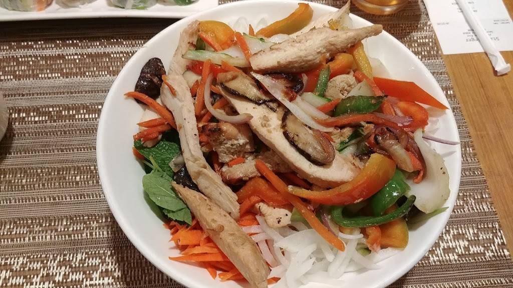 Star Ginger | restaurant | 3101 Folsom Blvd, Sacramento, CA 95816, USA | 9162318888 OR +1 916-231-8888