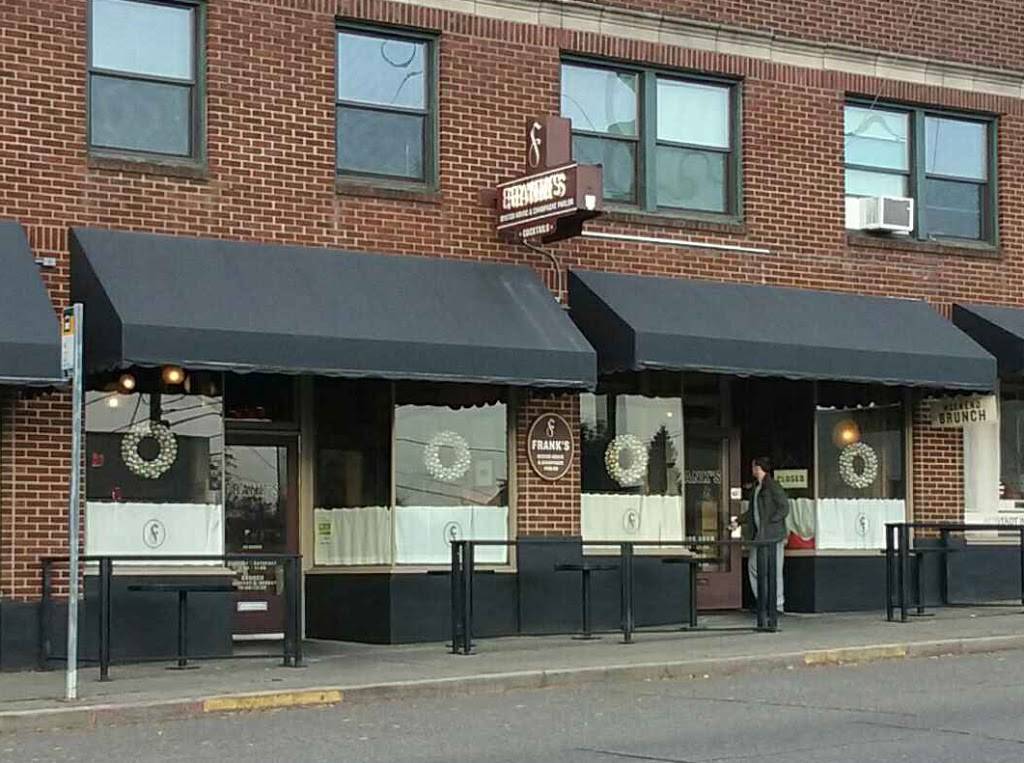 Franks Oyster House & Champagne Parlor | restaurant | 2616 NE 55th St, Seattle, WA 98105, USA | 2065250220 OR +1 206-525-0220