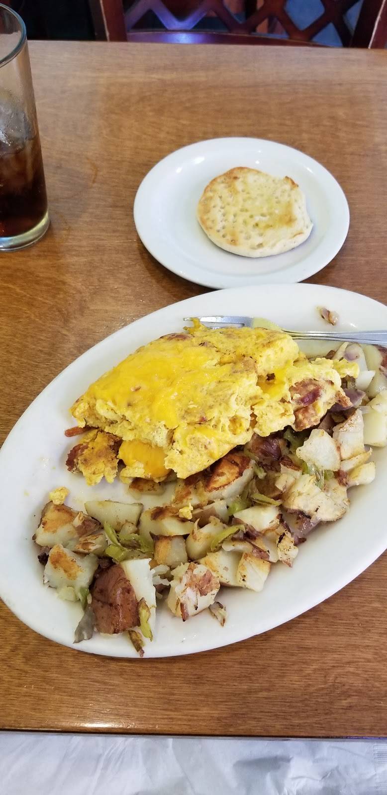 Daddys City Diner | restaurant | 265 Reservation Rd F, Marina, CA 93933, USA | 8318830817 OR +1 831-883-0817