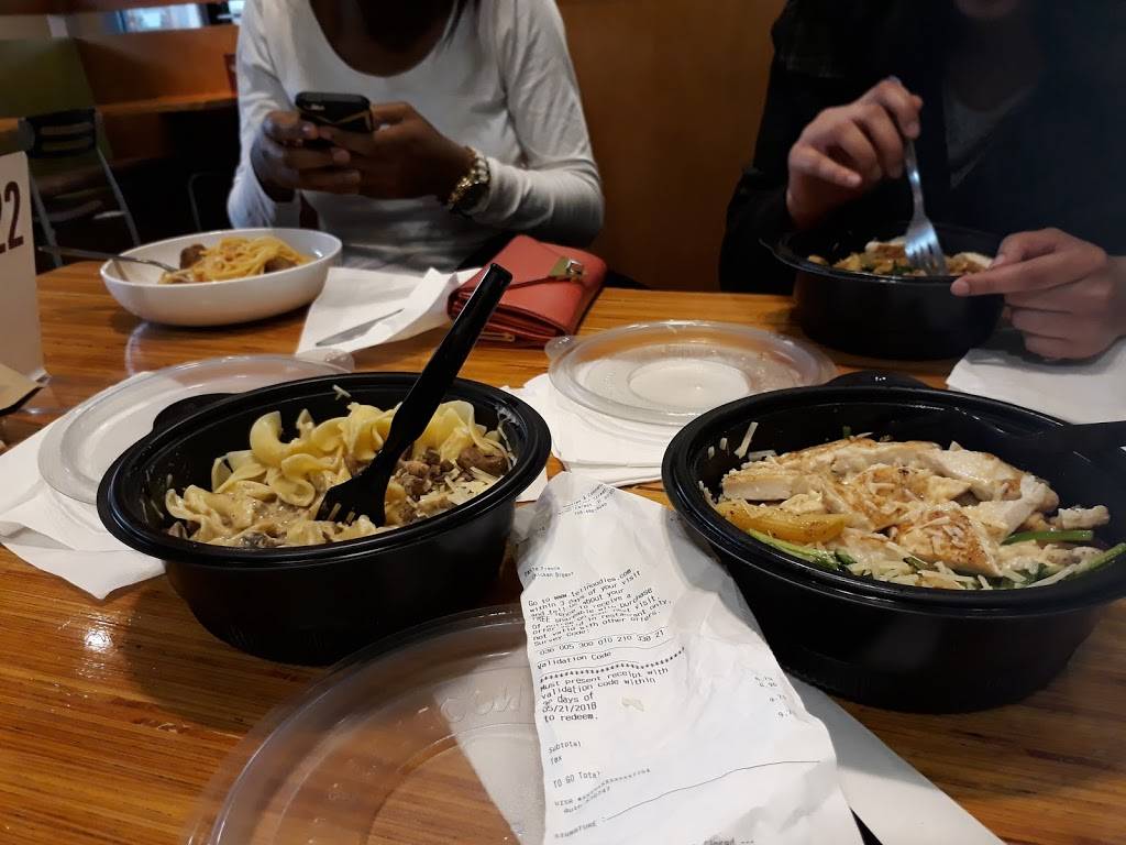Noodles and Company | restaurant | 7215 Lake St, River Forest, IL 60305, USA | 7084889040 OR +1 708-488-9040