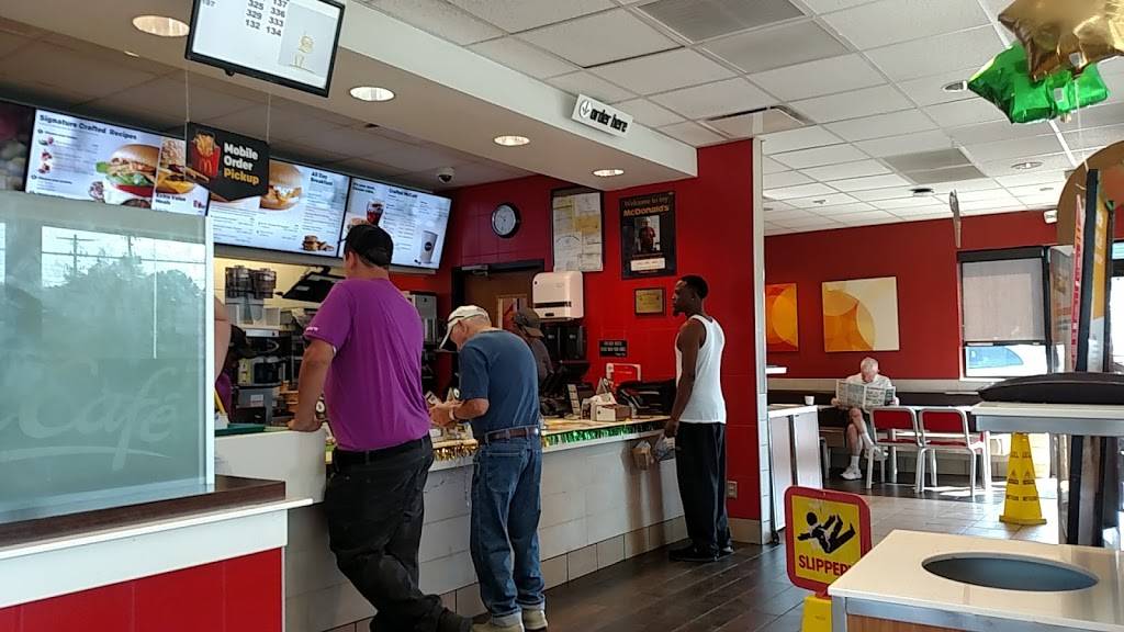 McDonalds | cafe | 6048 Stage Rd, Bartlett, TN 38134, USA | 9013886091 OR +1 901-388-6091
