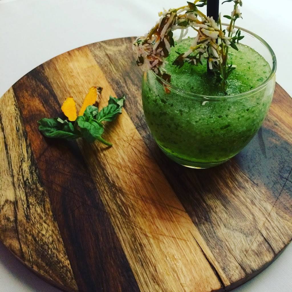 Marron Bistro | restaurant | 948 Eglinton Ave W, Toronto, ON M6C 2C5, Canada | 4167840128 OR +1 416-784-0128