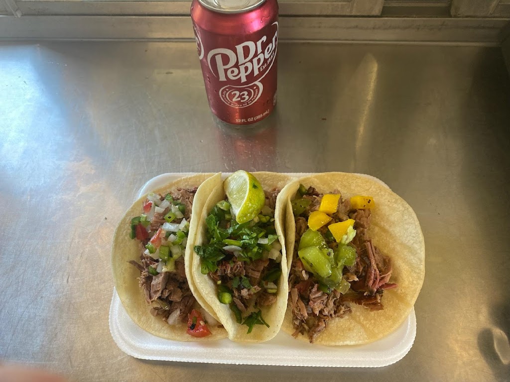 Rey Rays BBQ & Catering LLC | restaurant | 51 E Ave K, San Angelo, TX 76903, USA | 3252730776 OR +1 325-273-0776