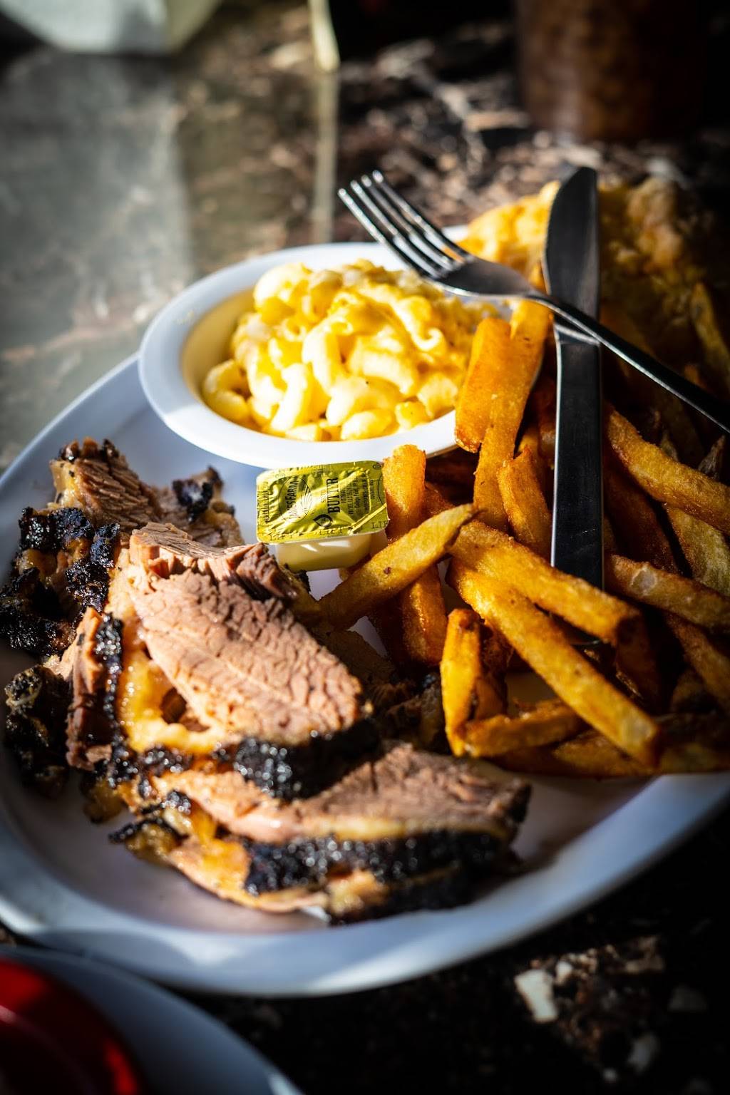 Big Johns Rockin BBQ | restaurant | 324 Broadway, Kissimmee, FL 34741, USA | 4074837770 OR +1 407-483-7770