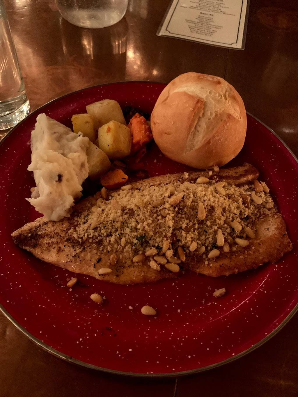 Snowed Inn Sleigh Co. Restaurant | restaurant | 310 Lowell Ave, Park City, UT 84060, USA | 4356473310 OR +1 435-647-3310