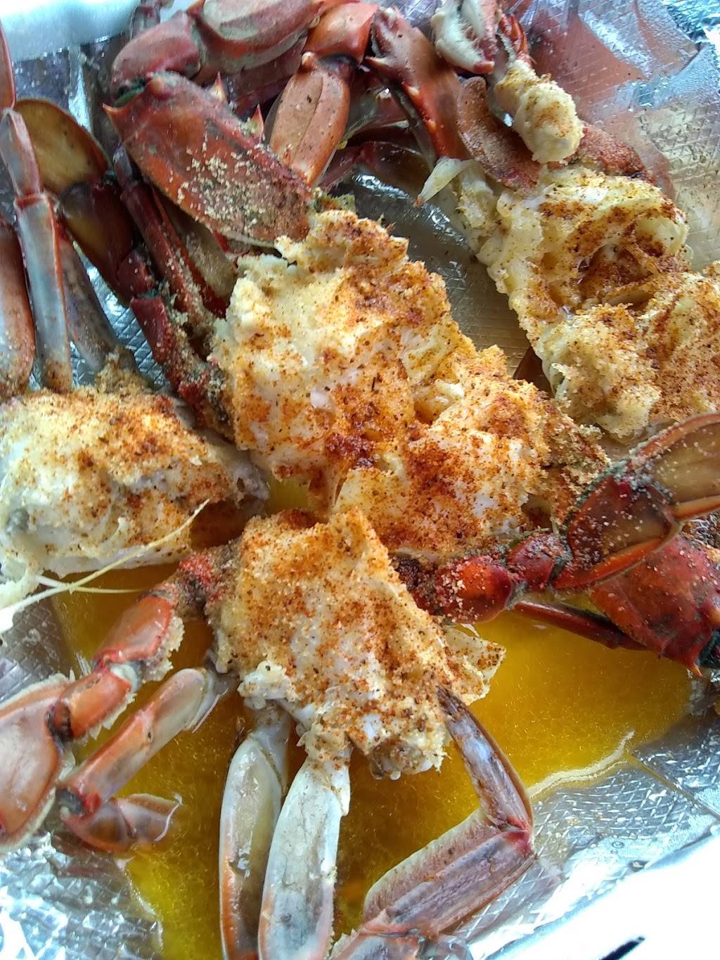 T N Crab Shack | restaurant | 2120 E Sligh Ave, Tampa, FL 33610, USA | 8132372488 OR +1 813-237-2488