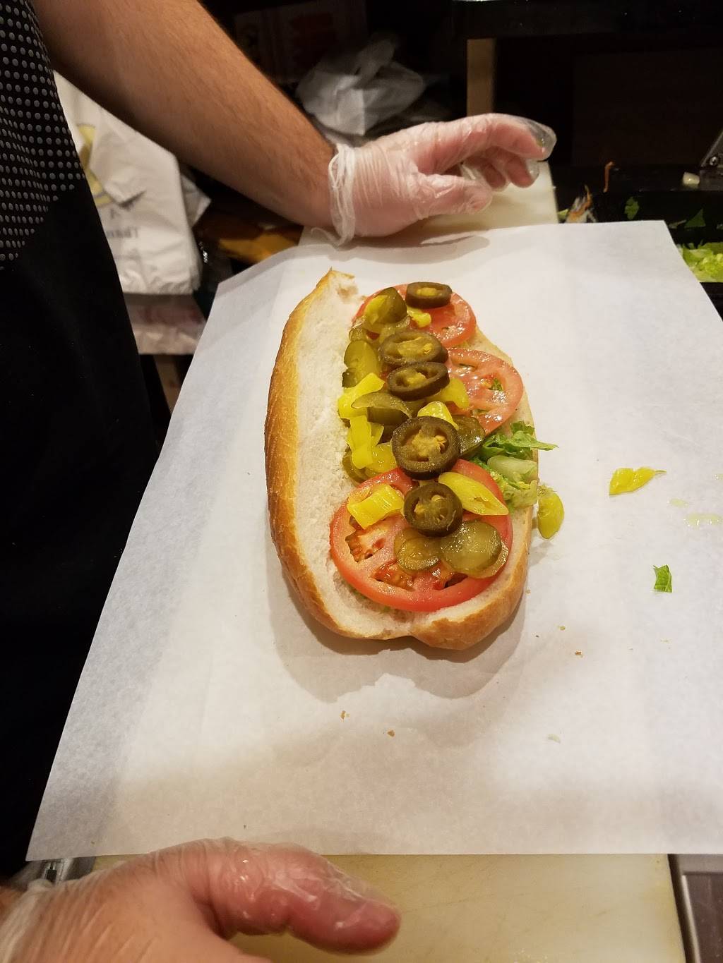 MunchPlace | restaurant | 105-25 64th Rd, Forest Hills, NY 11375, USA | 7182752998 OR +1 718-275-2998