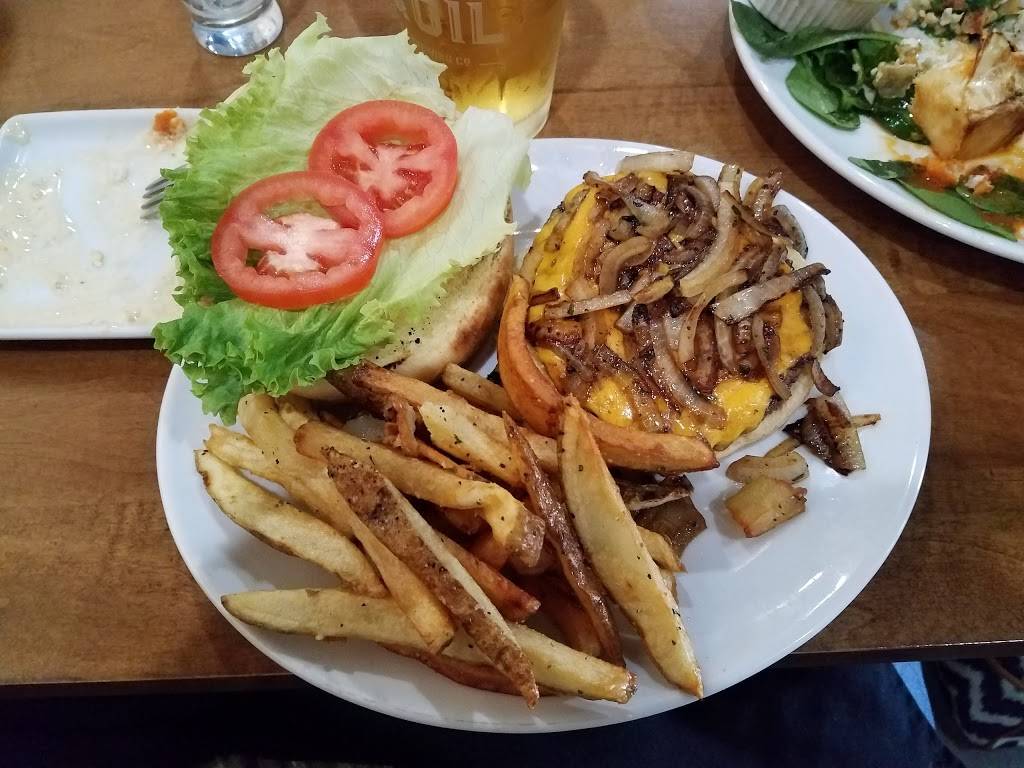 Juliannas | restaurant | 1339 Co Rd 4516, Castroville, TX 78009, USA | 8305386302 OR +1 830-538-6302