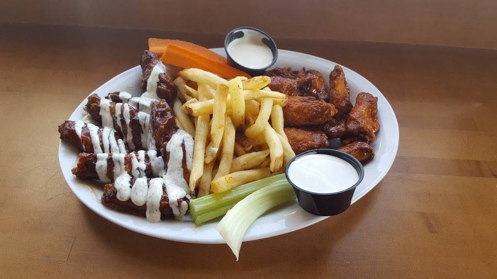 Wild Wing | restaurant | 3295 Fairview St Unit #9, Burlington, ON L7N 3N9, Canada | 9053339464 OR +1 905-333-9464