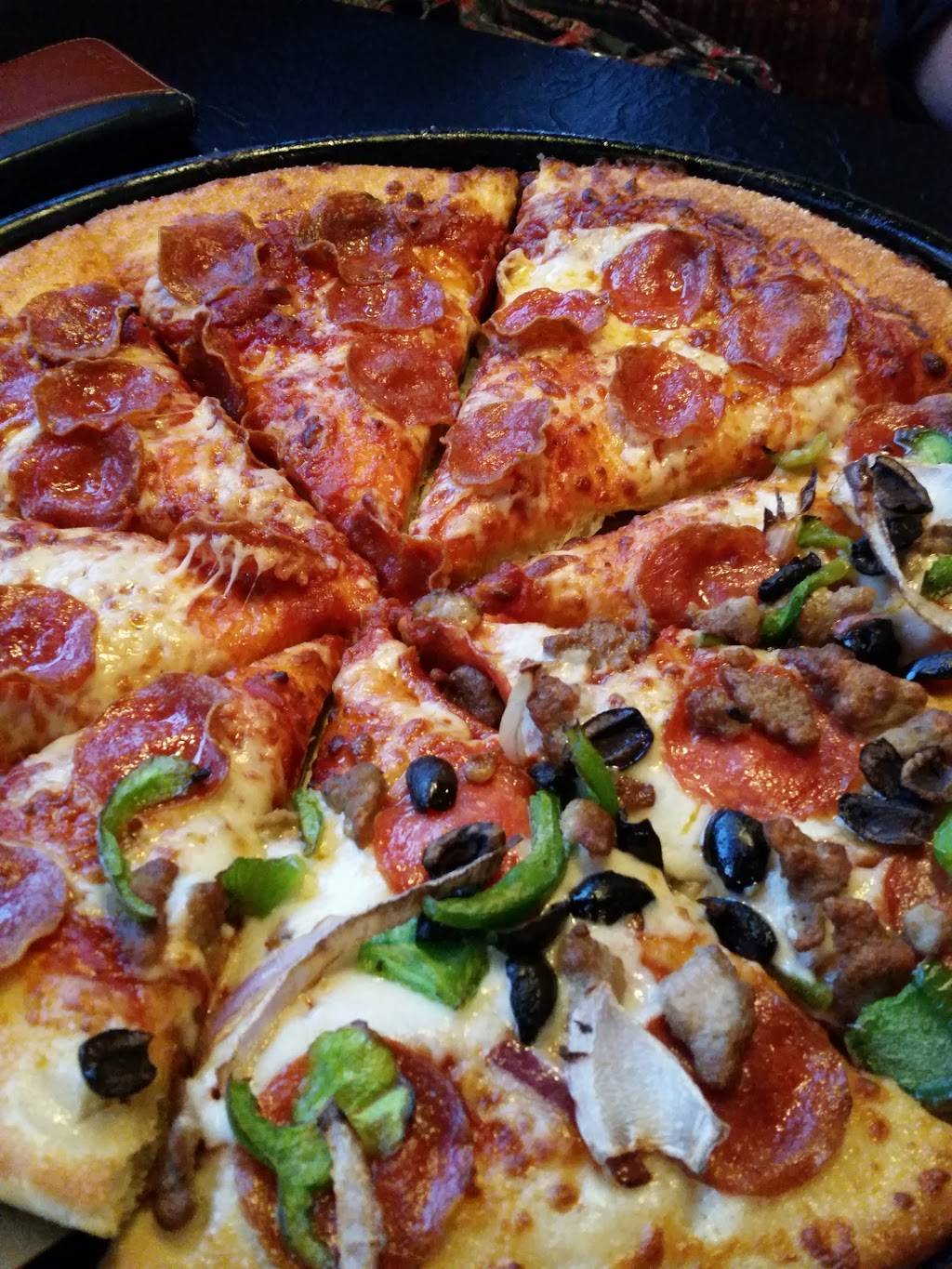Pizza Hut | restaurant | 1923 S Horner Blvd, Sanford, NC 27330, USA | 9197768306 OR +1 919-776-8306