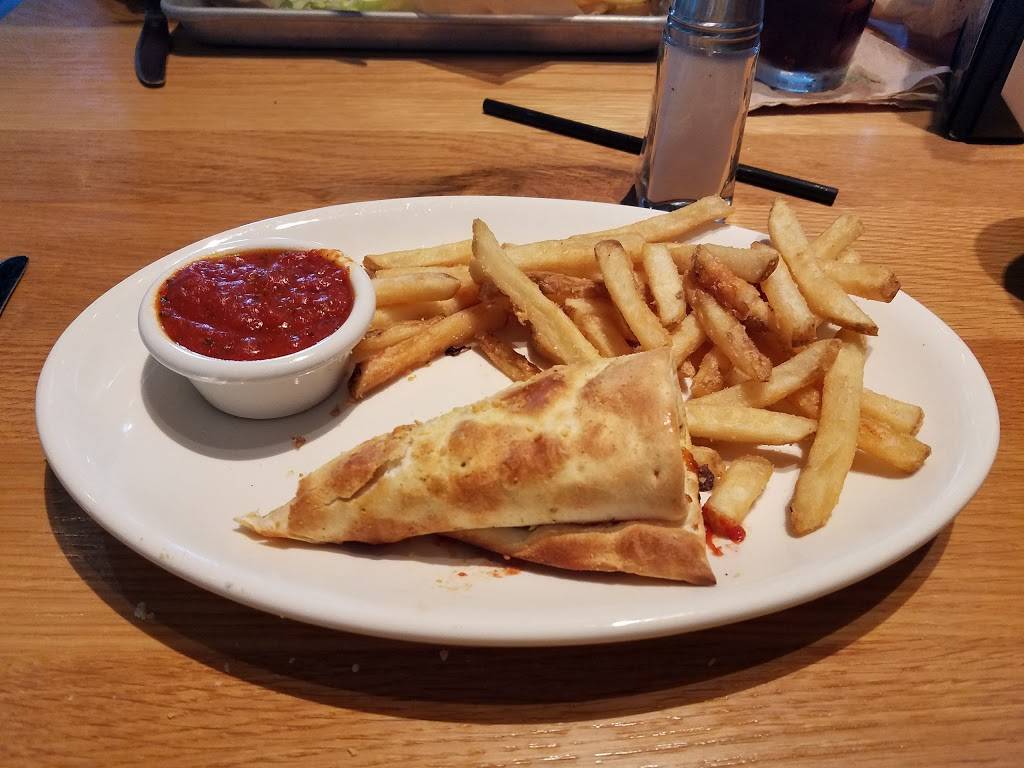 Applebees Grill + Bar | restaurant | 4981 Dressler Rd NW, North Canton, OH 44718, USA | 3304923900 OR +1 330-492-3900