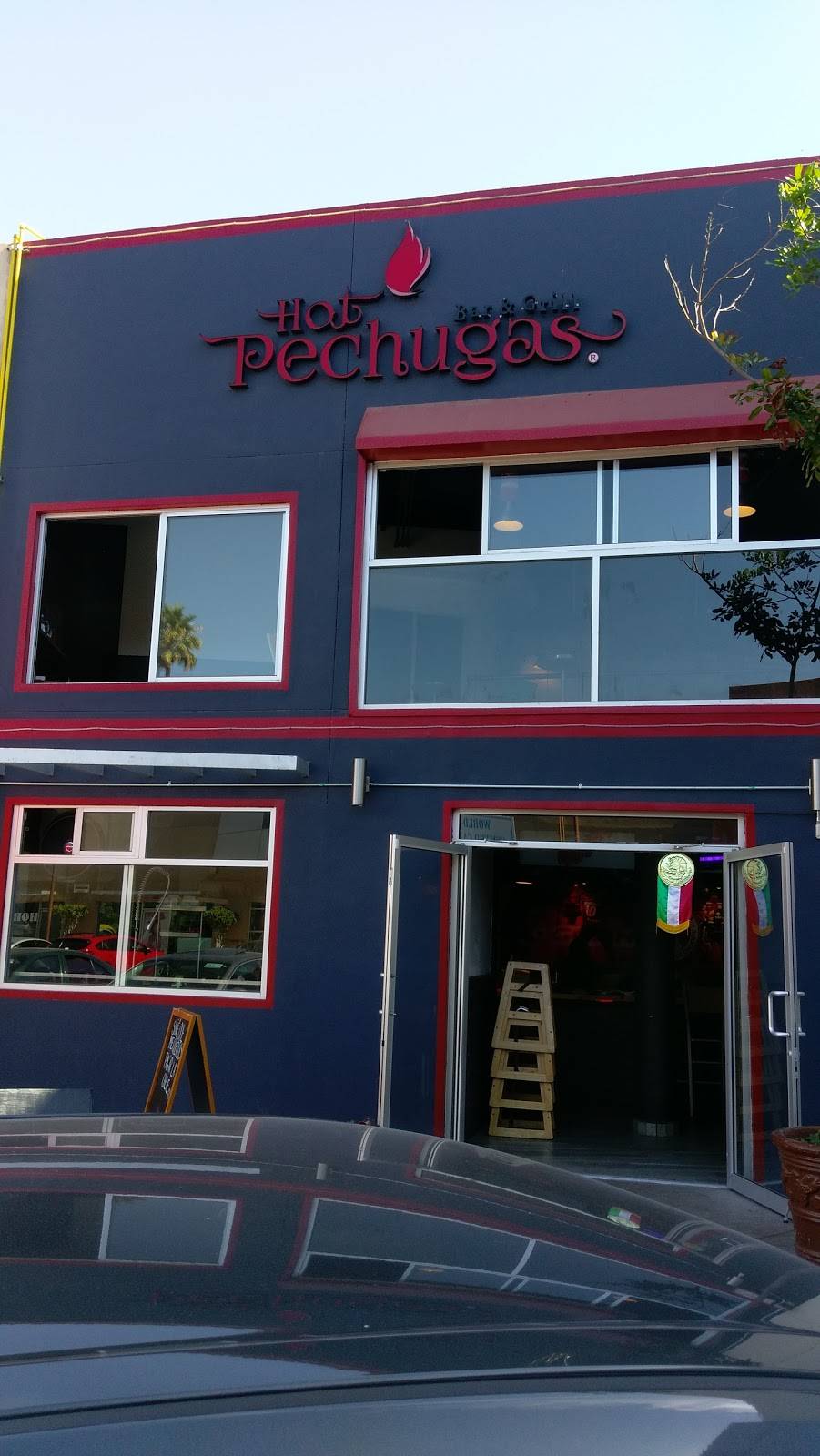 Hot Pechugas | restaurant | Blvrd Gral Rodolfo Sánchez Taboada 10291, Defensores de Baja California, 22660 Tijuana, B.C., Mexico | 016642080355 OR +52 664 208 0355