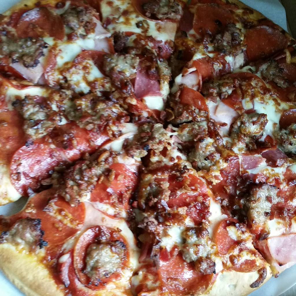 JJs Pizza | restaurant | 20542 Lorain Rd, Cleveland, OH 44126, USA | 4403316653 OR +1 440-331-6653