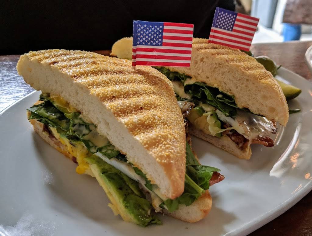 Campo Fina | restaurant | 330 Healdsburg Ave, Healdsburg, CA 95448, USA | 7073954640 OR +1 707-395-4640