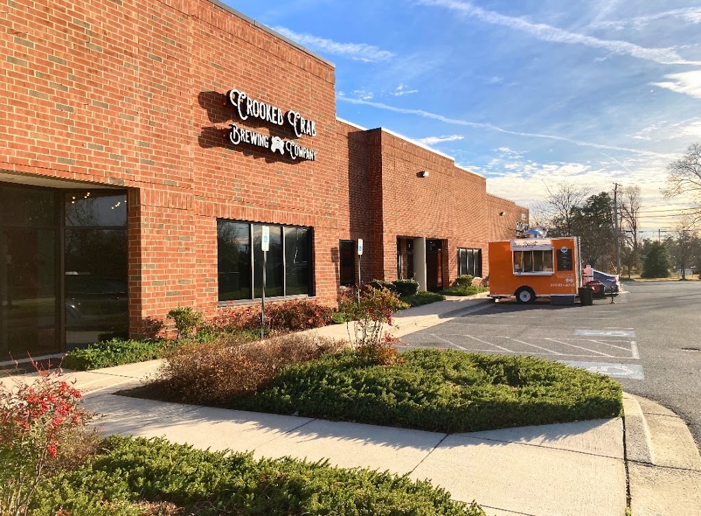 Crooked Crab Brewing Company | restaurant | 8251 Telegraph Rd Suite D, Odenton, MD 21113, USA | 4435699187 OR +1 443-569-9187