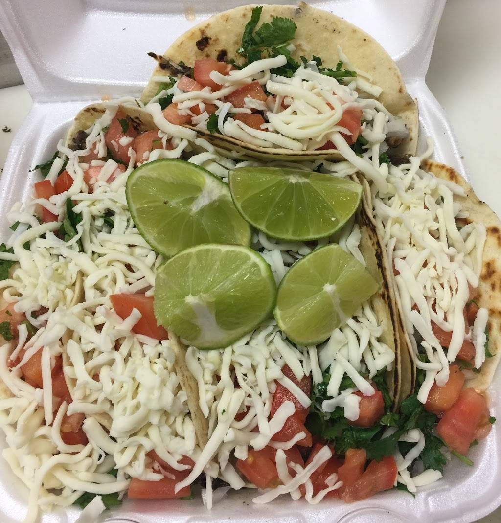 Carniceria Y Taqueria Las Palmas | restaurant | 109 TX-64, Henderson, TX 75652, USA | 9033922254 OR +1 903-392-2254